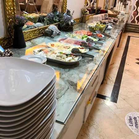 Hotel Soydan Αφιόν Εξωτερικό φωτογραφία