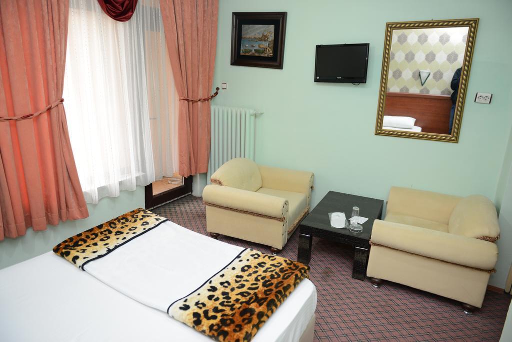 Hotel Soydan Αφιόν Εξωτερικό φωτογραφία