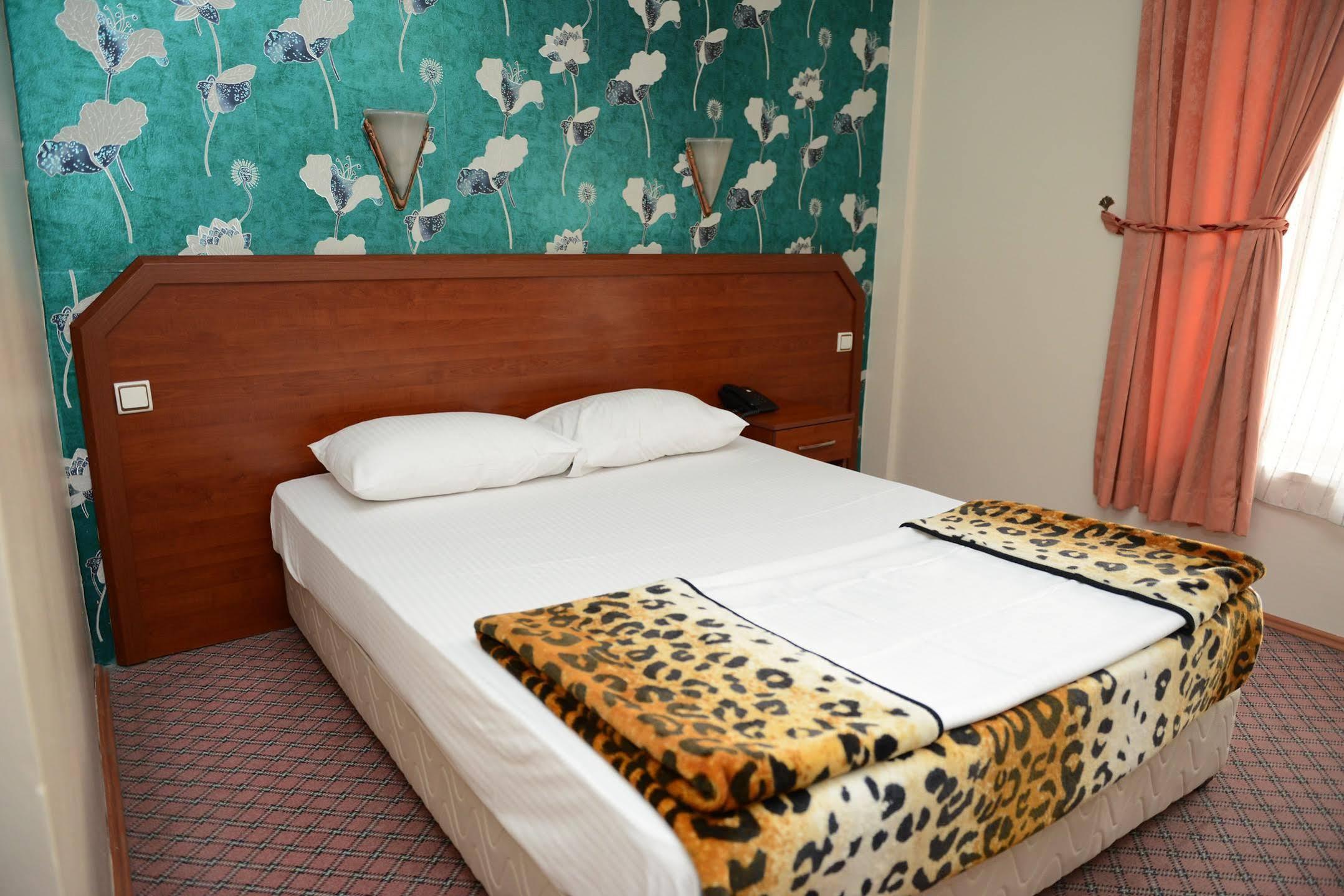 Hotel Soydan Αφιόν Εξωτερικό φωτογραφία